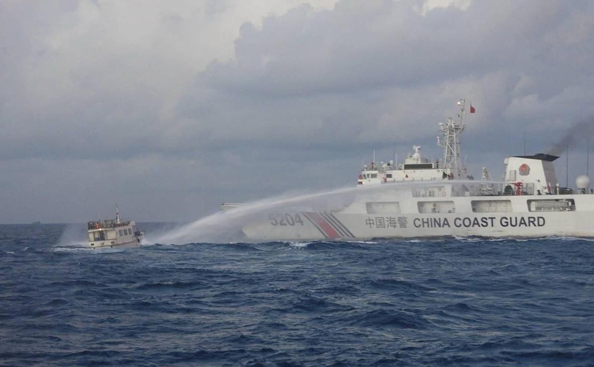 Фото: Philippine Coast Guard / Reuters