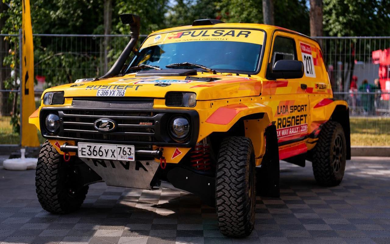Lada Niva с 280-сильным мотором показали в Москве. Она создана для ралли