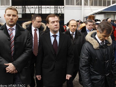 Дмитрий Медведев проверил безопасность Киевского вокзала 