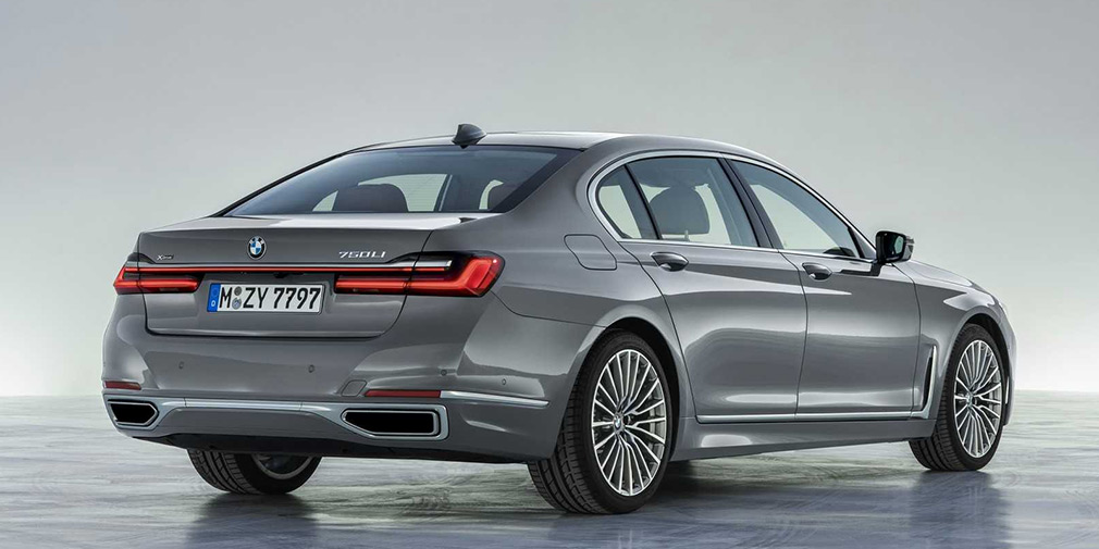 BMW 7-series
