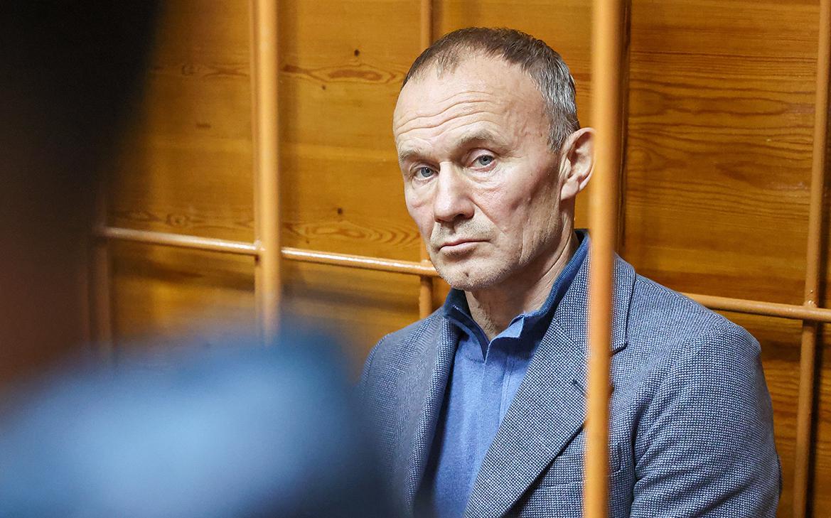 Бывшего вице-губернатора перевели из СИЗО Екатеринбурга в Челябинск