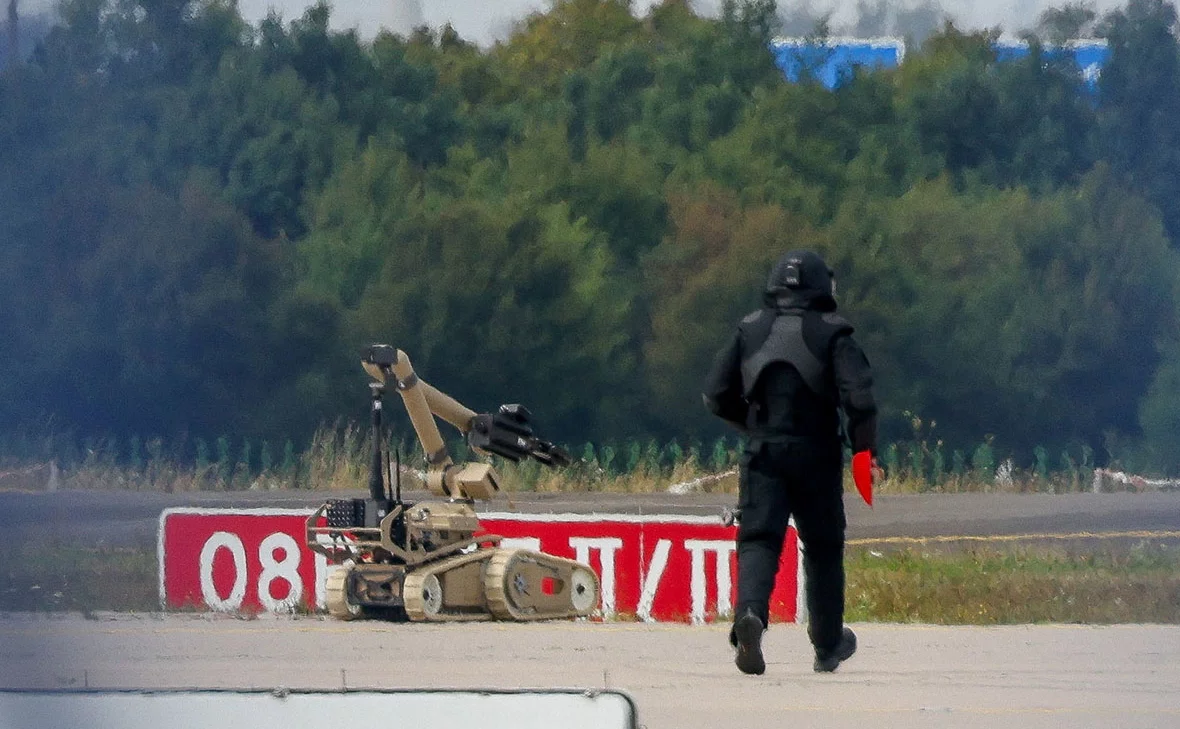 Axel Schmidt / Reuters