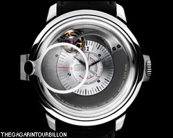 Часы Gagarin Tourbillon, выпущенные в честь полета Гагарина в космос, проданы за рекордные €300 тыс.
