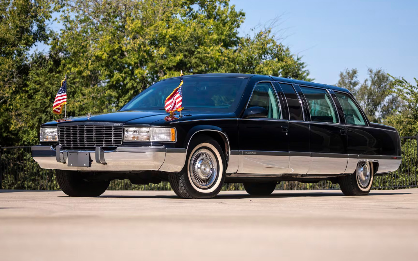 Cadillac Fleetwood Brougham президента Билла Клинтона