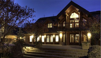Брюс Уиллис продает дом в горах за 15 млн долларов (фото)