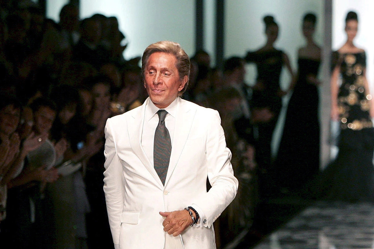 Умер основатель Valentino. Посмотрите на образы, созданные брендом