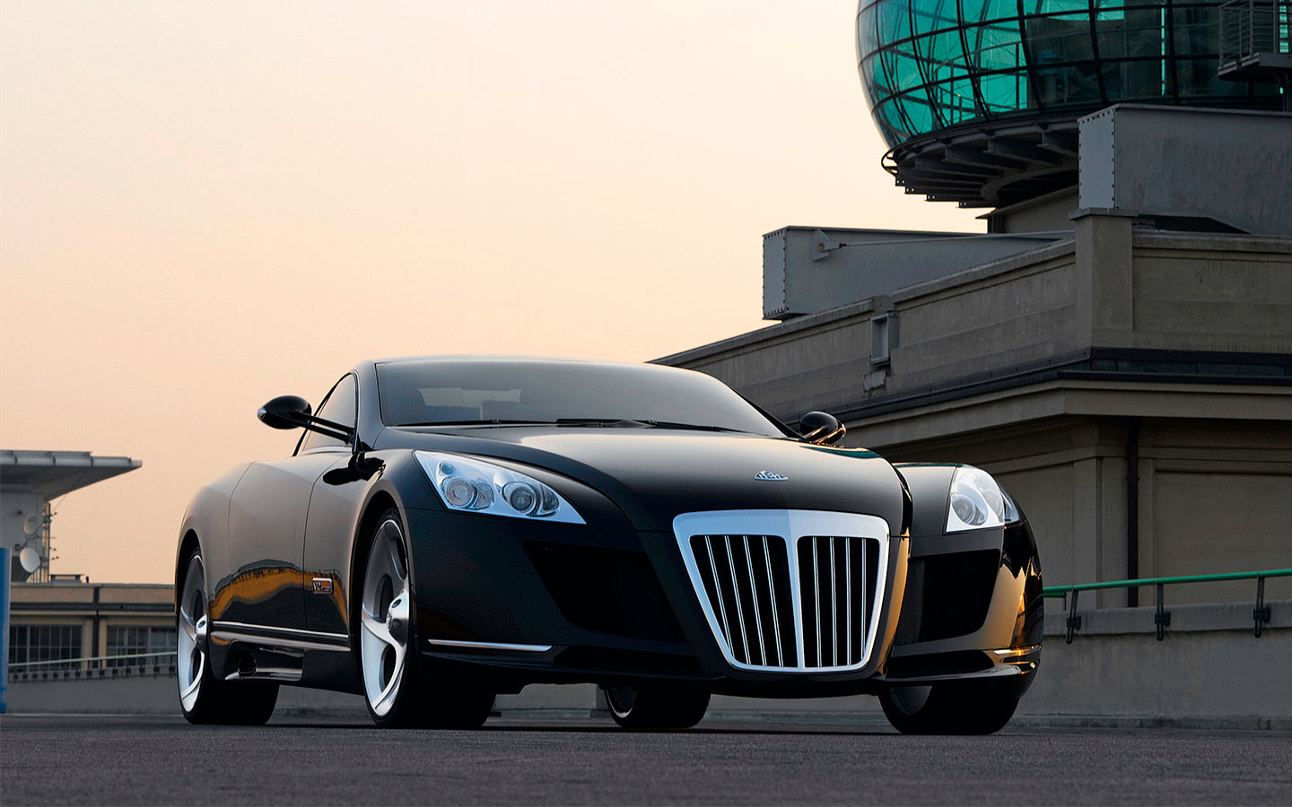 Maybach Exelero