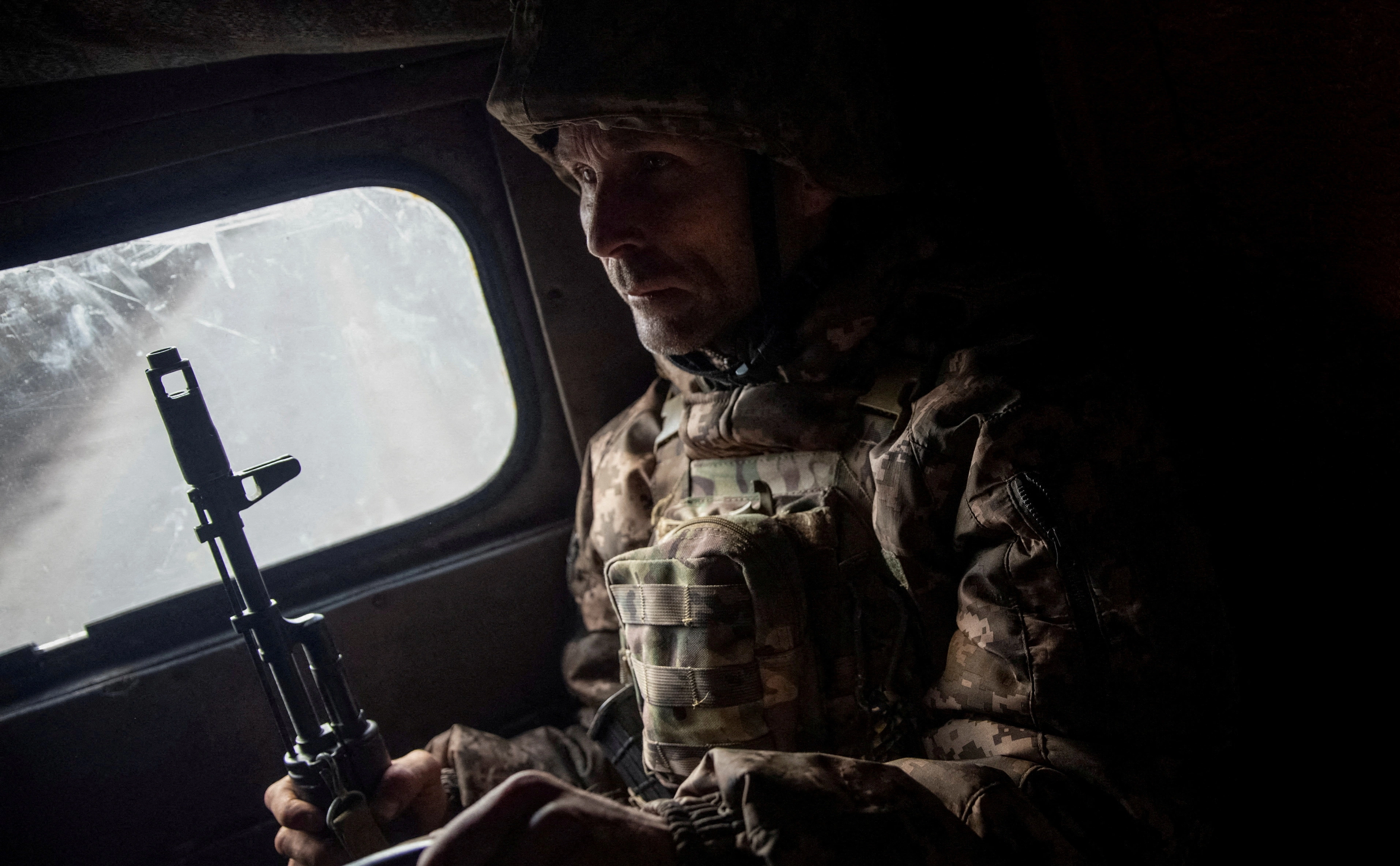 Oleksandr Ratushniak / Reuters