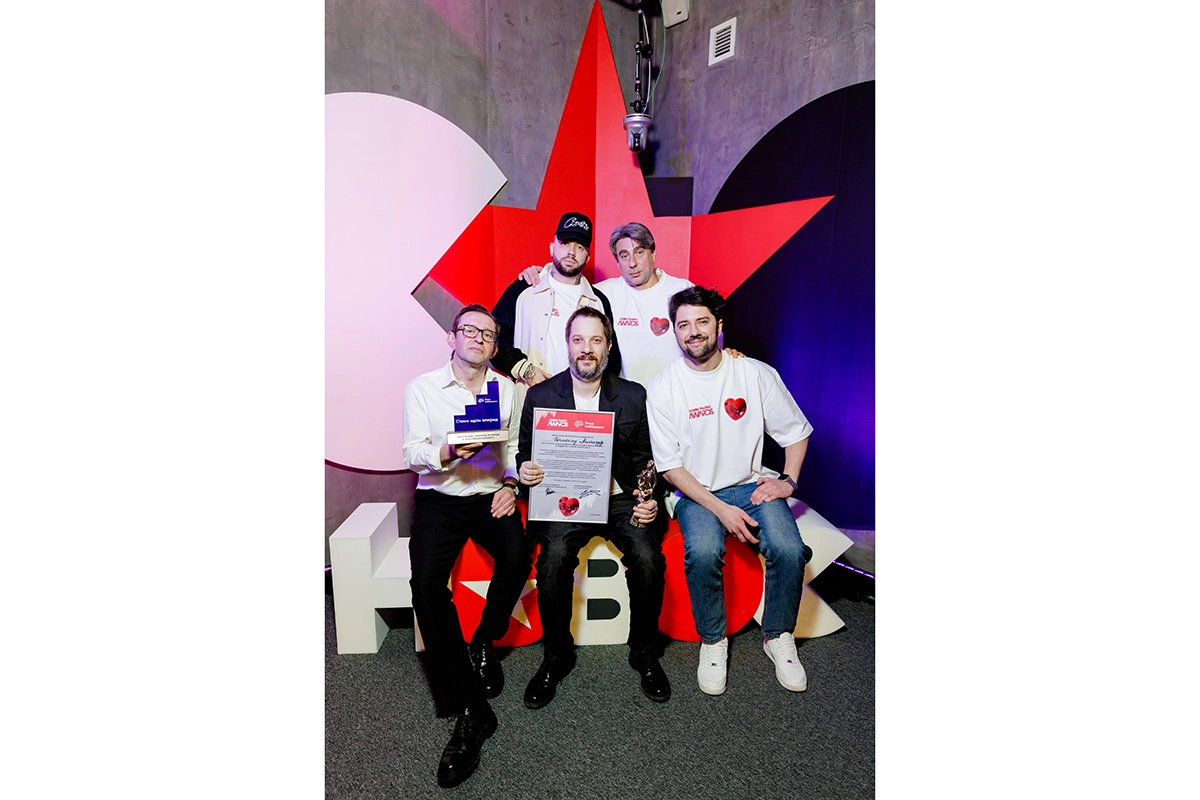 «Заряжаем добром всю страну». Роман Емельянов о самой доброй премии