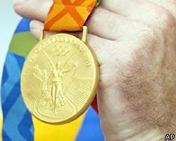 Олимпийский чемпион забыл медали в Афинах