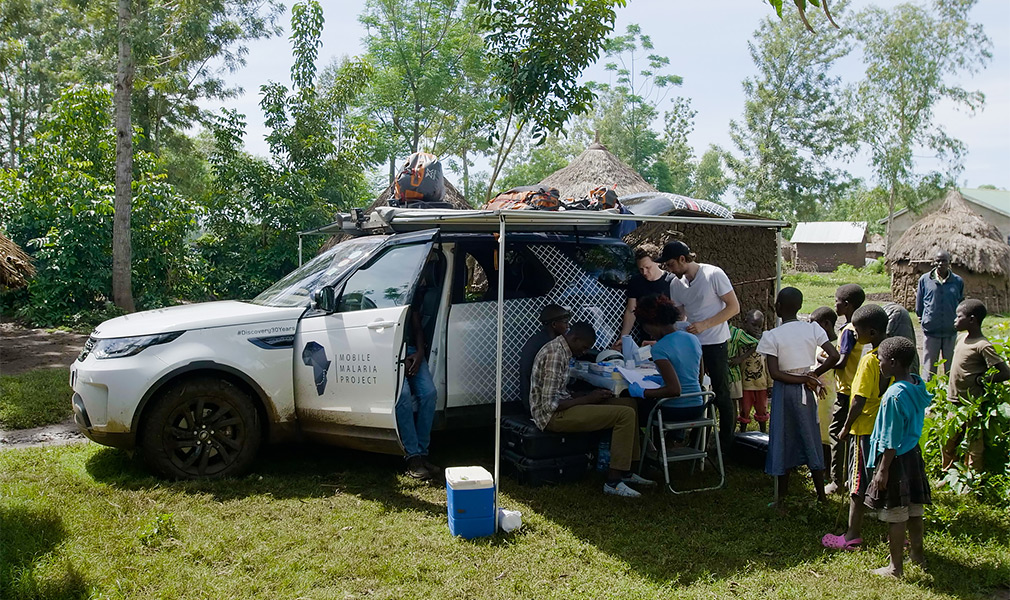 Land Rover Discovery завершил экспедицию по изучению малярии в Африке