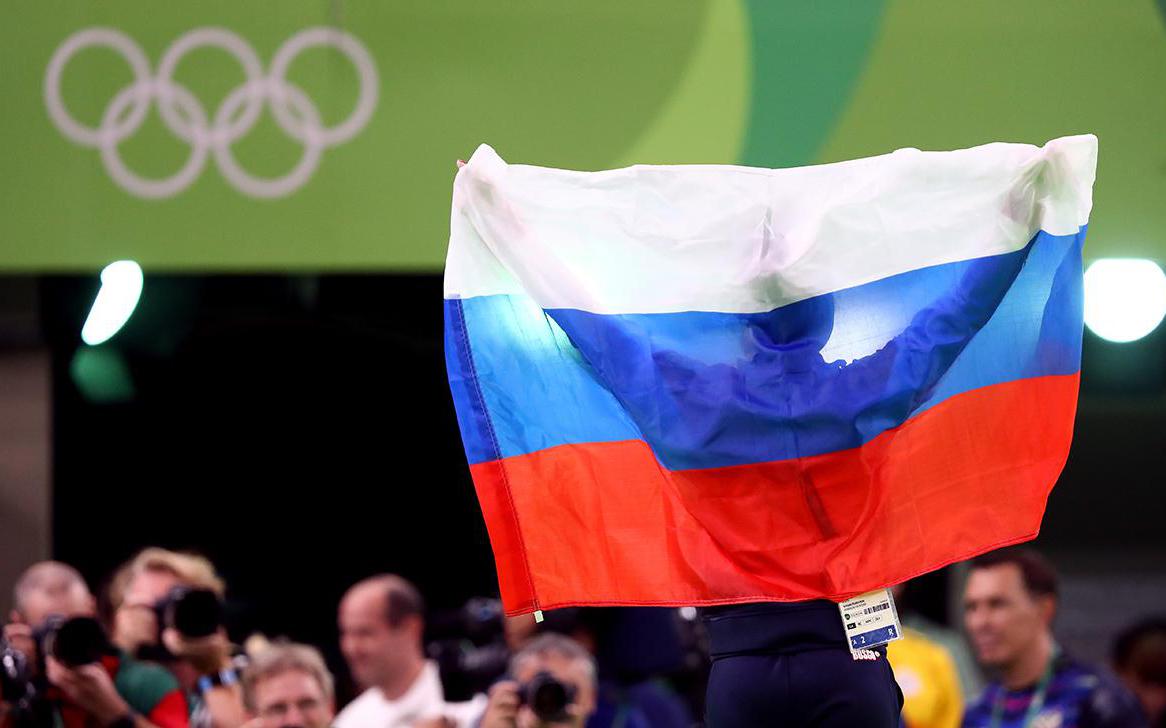 Медведев назвал «паскудной историей» отстранение российских спортсменов