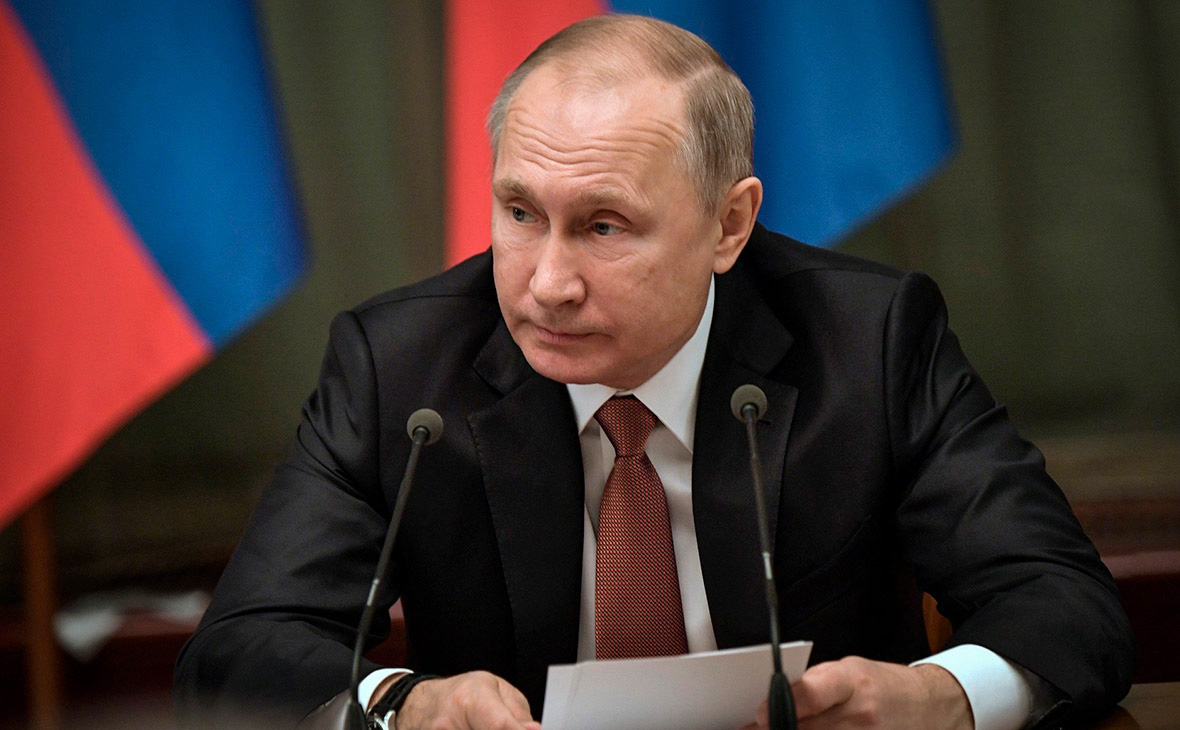 Владимир Путин&nbsp;на заседании правительства России. 26 декабря 2017 года
