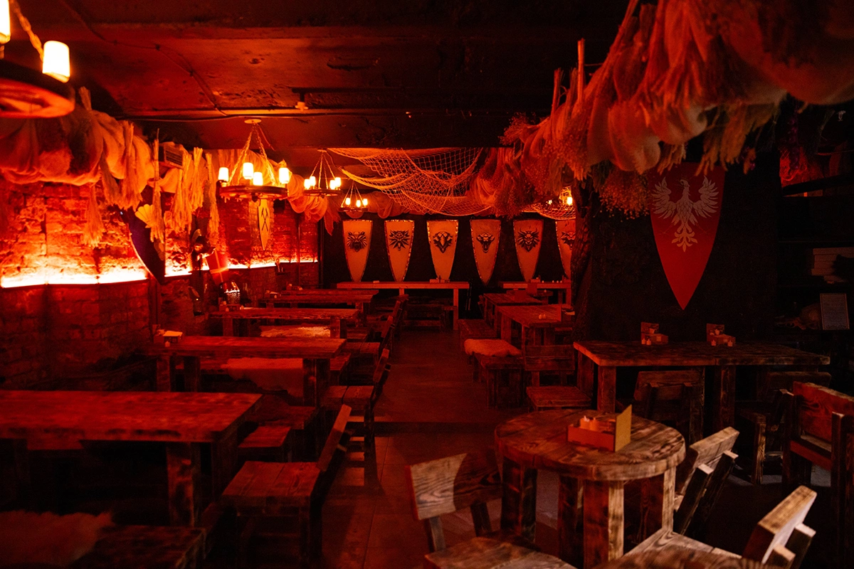 Таверна «Под ведьмачьим мечом»