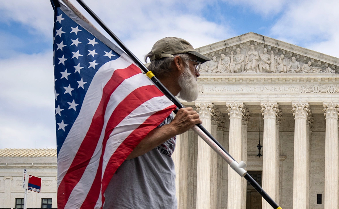 Drew Angerer / Getty Images