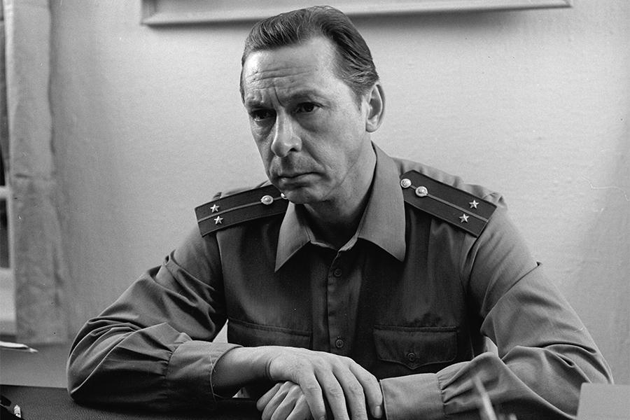 Олег Ефремов в фильме &laquo;Здравствуй и прощай&raquo;, 1972 год