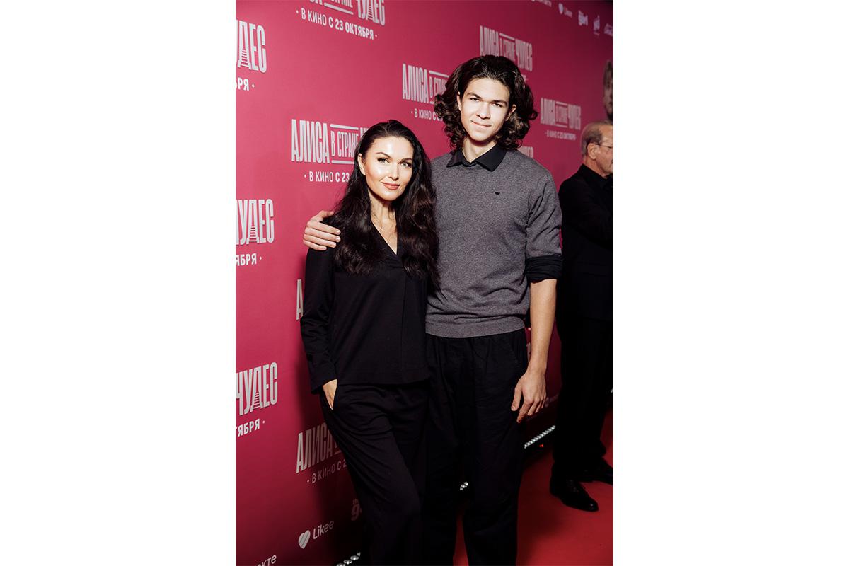 Юлия Такшина с сыном Иваном