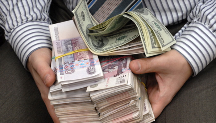 В Татарстане ищут главаря аферистов, заработавшего 52 млн руб. на обнале