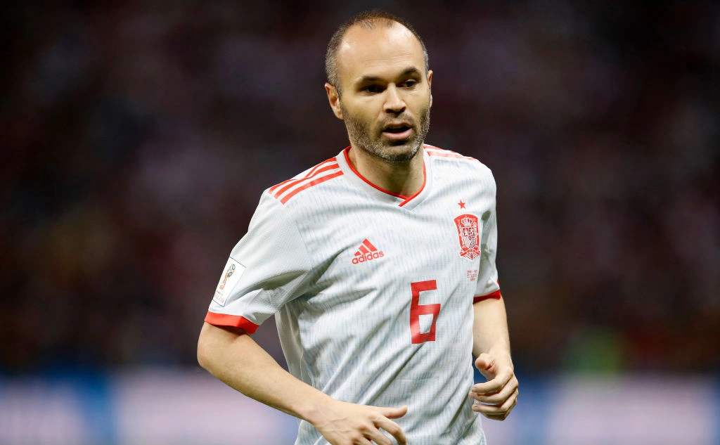 Julian Finney / Getty Images