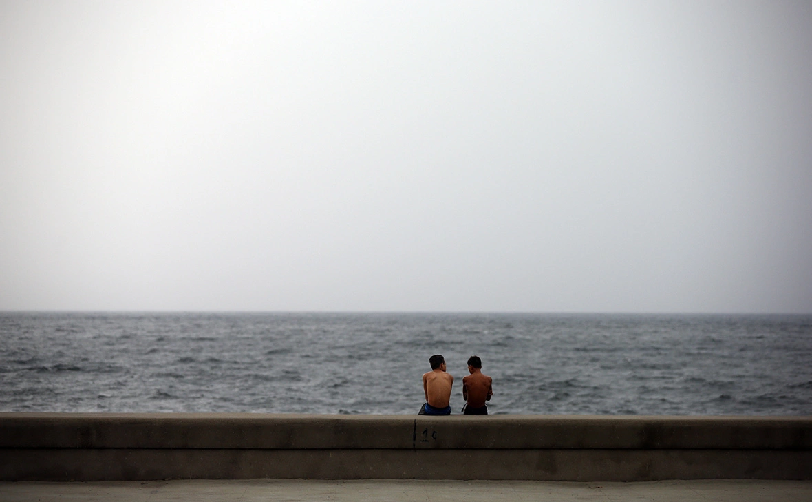 Carl Court / Getty Images