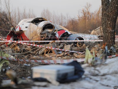 Самолет президента Польши Л.Качиньского разбился под Смоленском