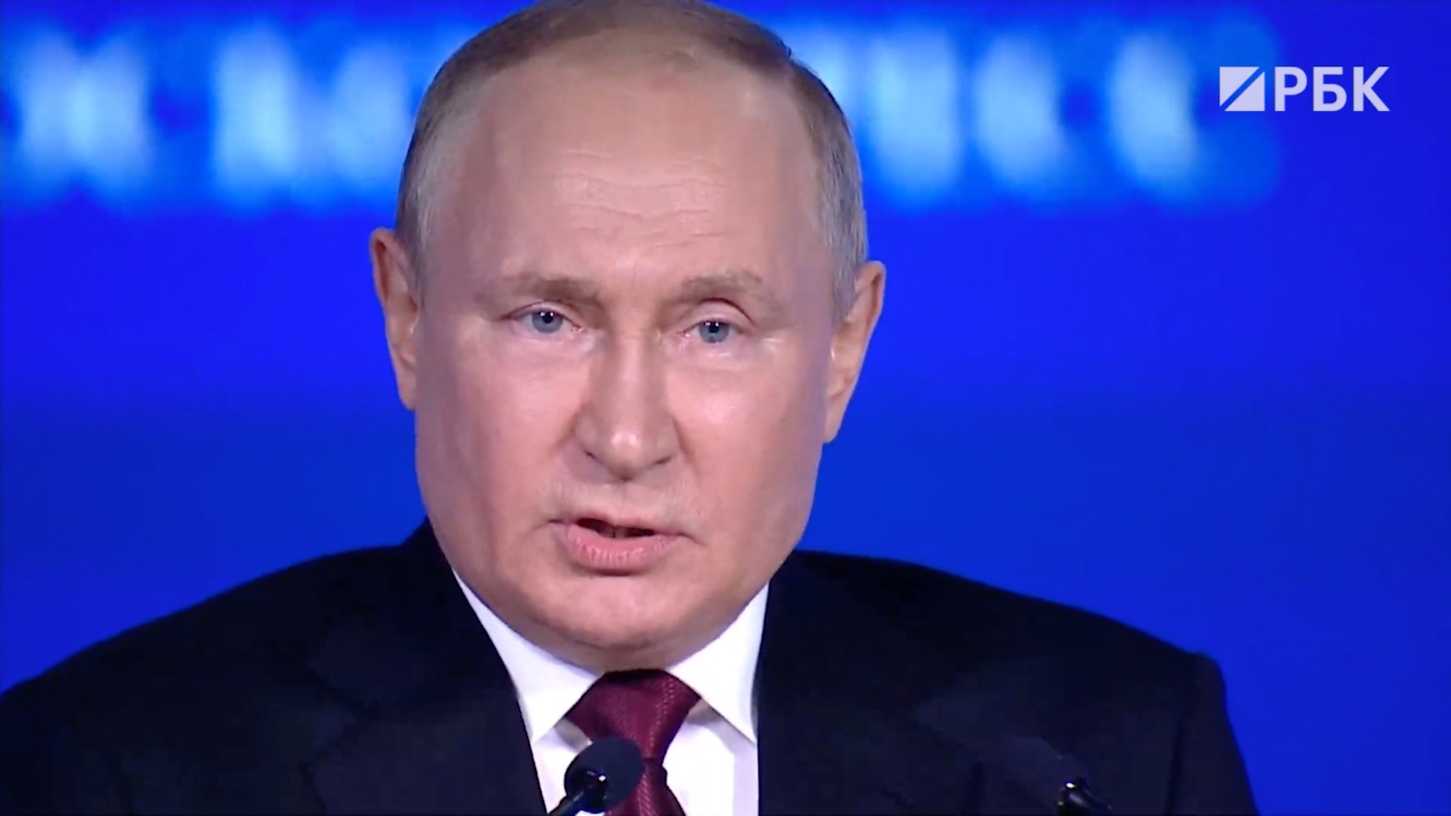 Путин спрогнозировал переход к «экономике реальных ценностей»