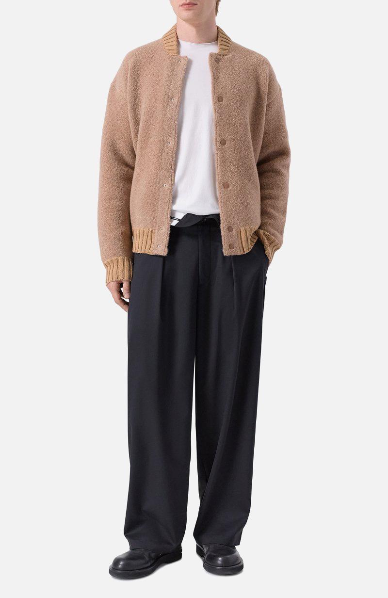 Брюки Attachment, 77 200 руб. (tsum.ru)