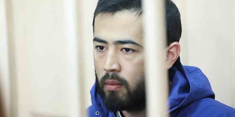 На возможного организатора теракта в Петербурге дал показания его брат