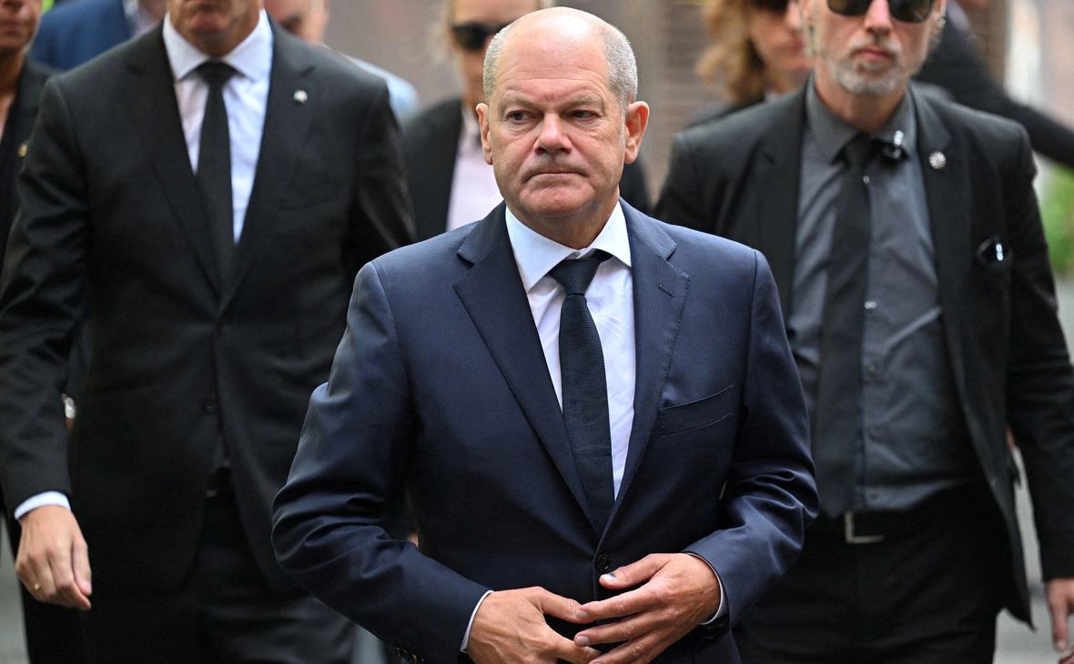 Henning Kaiser / Reuters