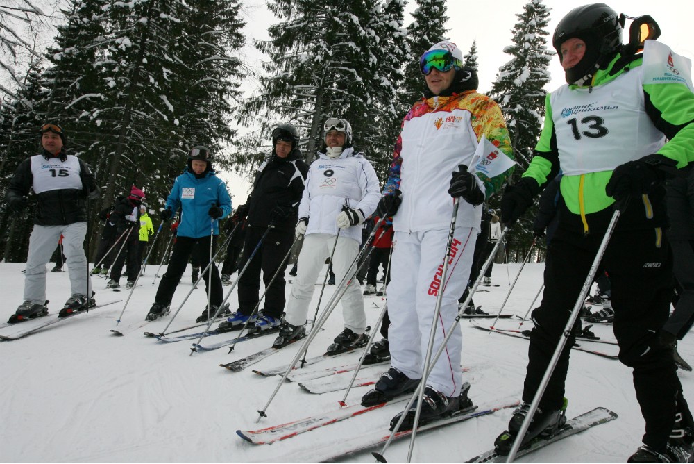 Пермское ЗС: Массовый Олимпийский спуск на горных лыжах