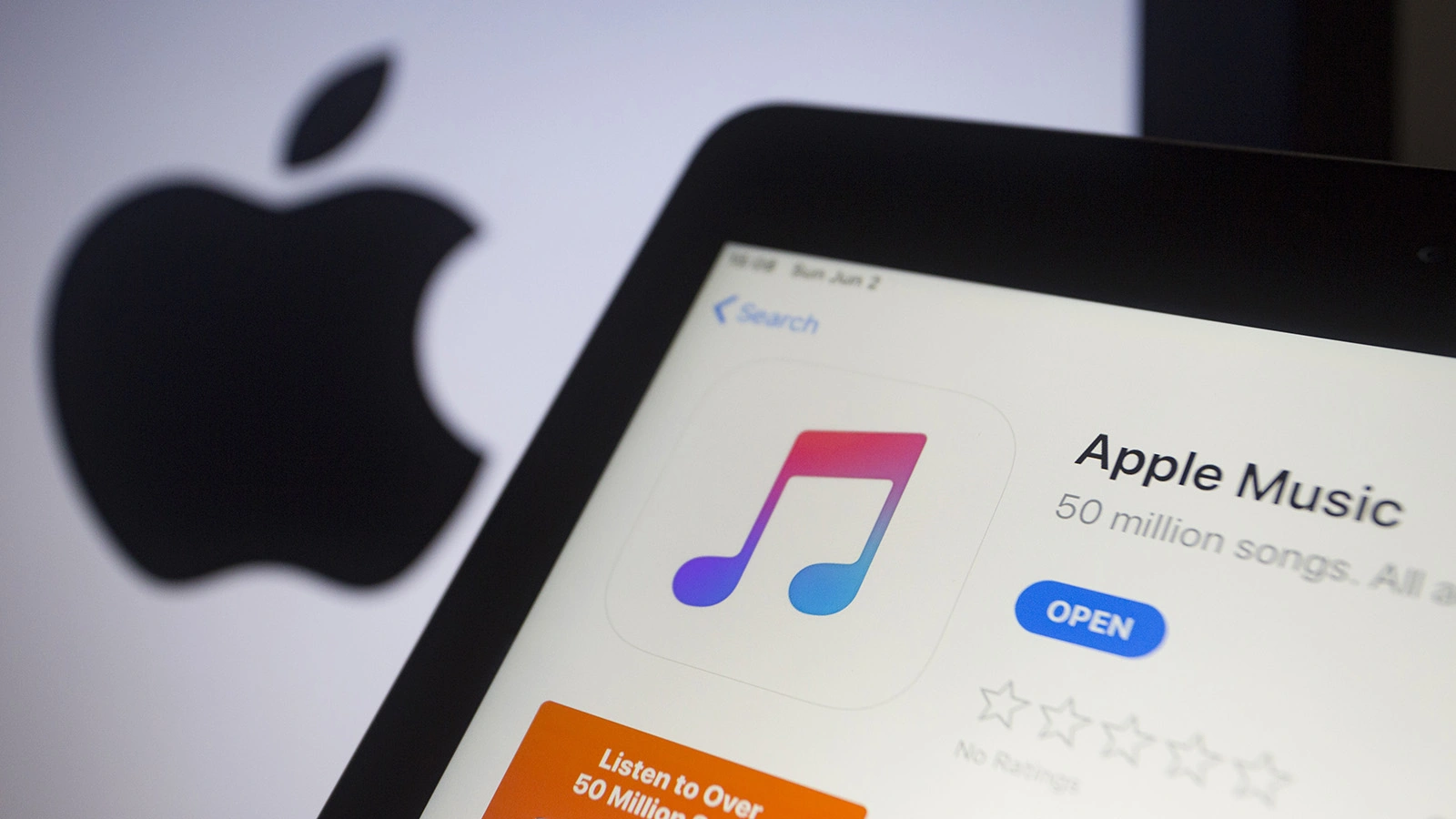 Apple Music вслед за Spotify будет маркировать ИИ-треки