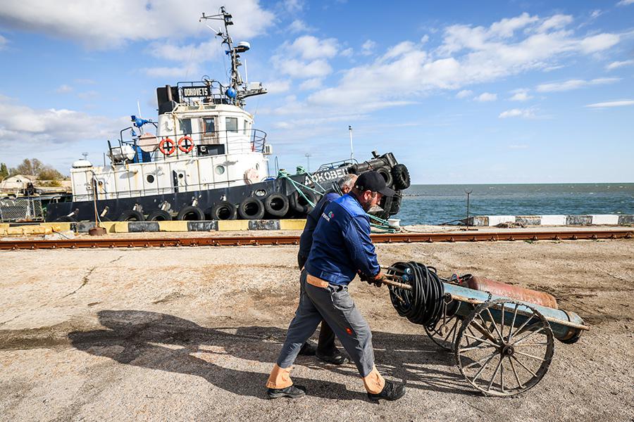 Скадовский морской порт в Херсонской области