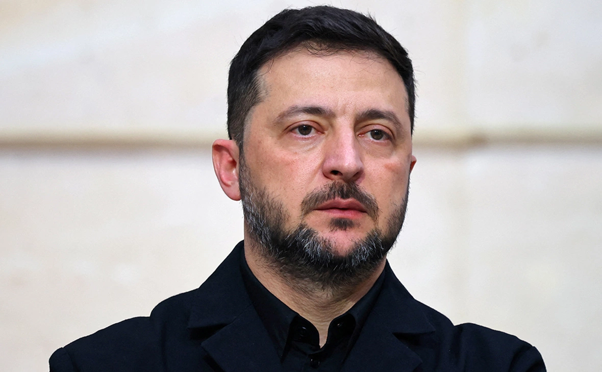 Sarah Meyssonnier / Reuters