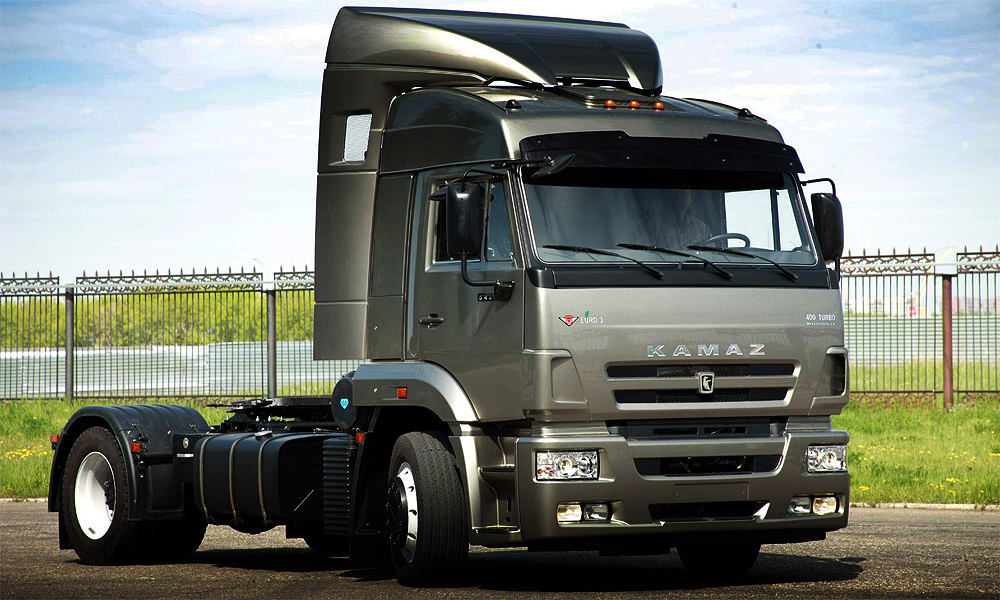 КамАЗ установит на грузовики двигатели Daimler 