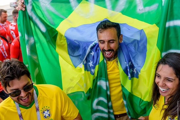 Сборная Бразилии стала четвертой командой среди тех, кто находился в первой корзине при жеребьевке ЧМ-2018, которой не удалось выиграть свой стартовый матч на текущем турнире. До этого в поединках первого тура не сумели набрать три очка национальные команды Португалии, Германии и Аргентины.