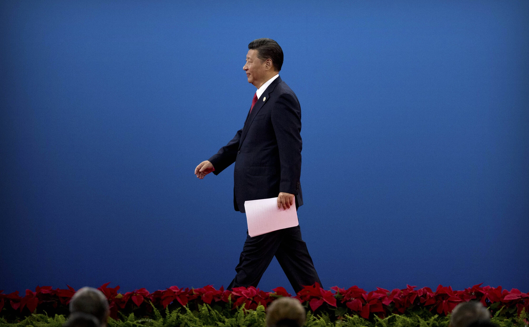 Mark Schiefelbein / Getty Images