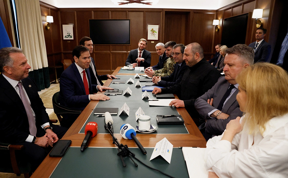 Eva Marie Uzcategui / Reuters