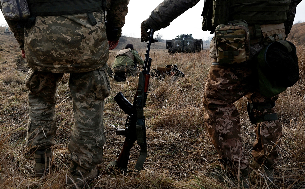 Clodagh Kilcoyne / Reuters