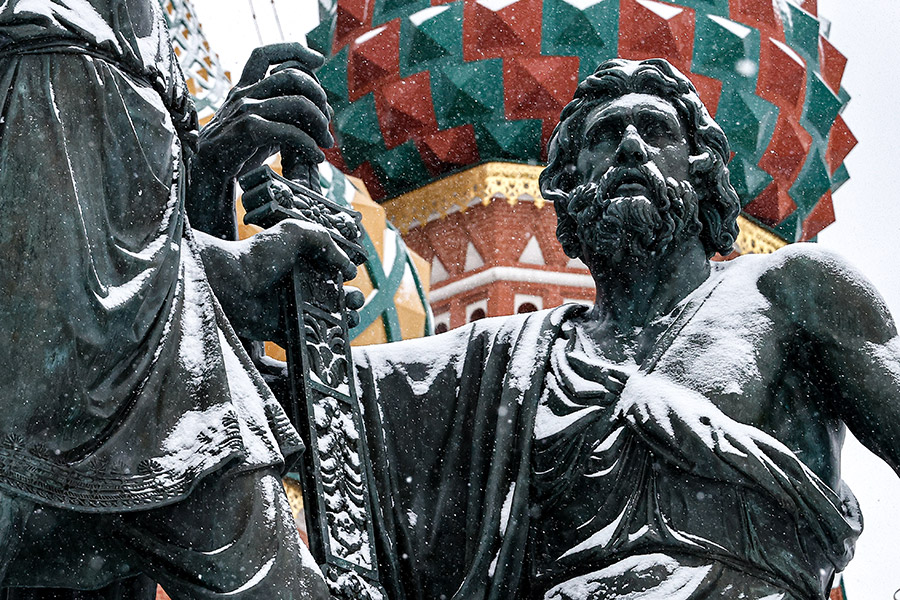 Памятник Минину и Пожарскому на Красной площади