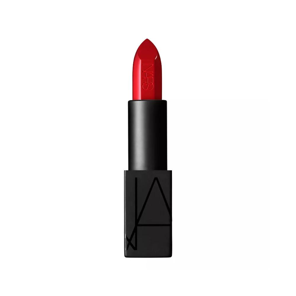 Помада Audacious Lipstick, оттенок Lana, Nars, 2962 руб. (&laquo;Л&#39;Этуаль&raquo;)