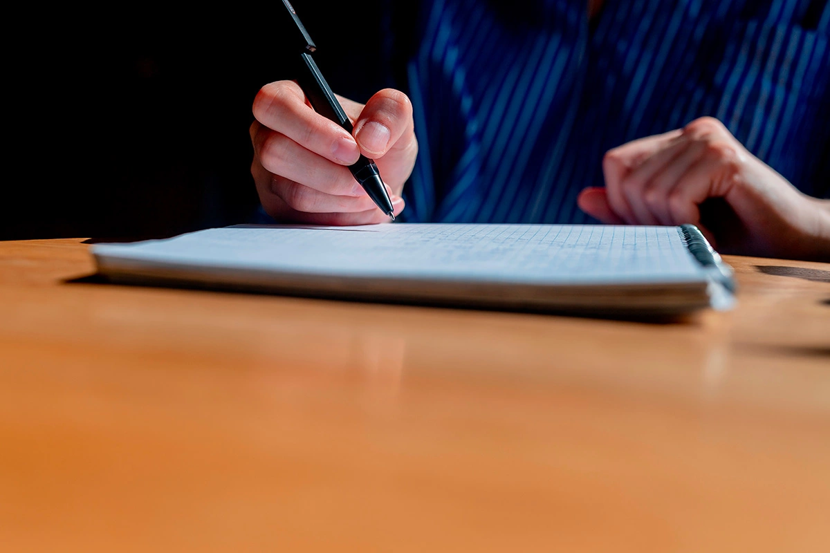 Правила правописания приставок пре- и при-