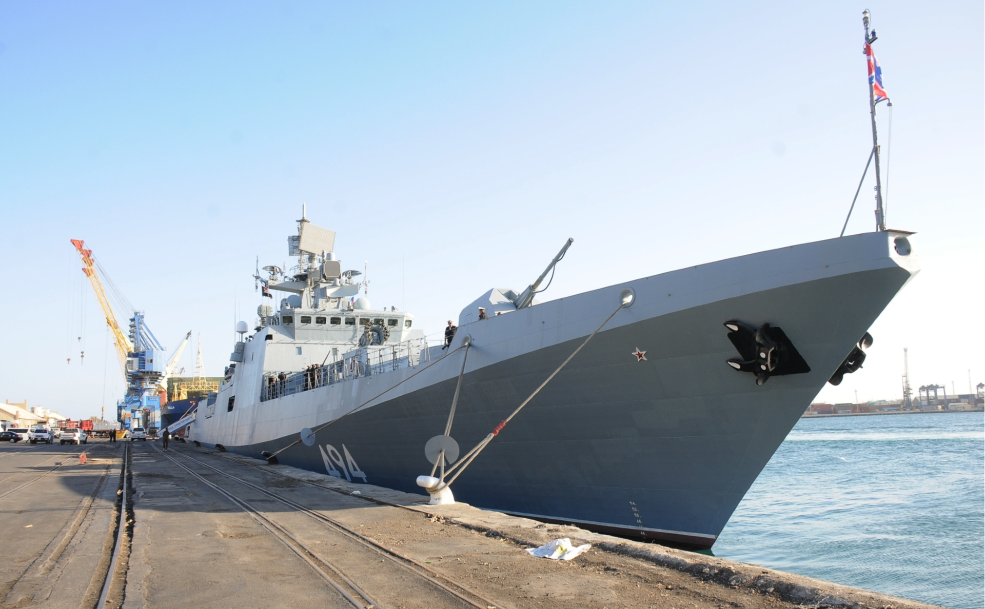 Российский боевой корабль &laquo;Адмирал Григорович&raquo; в Порт-Судане
