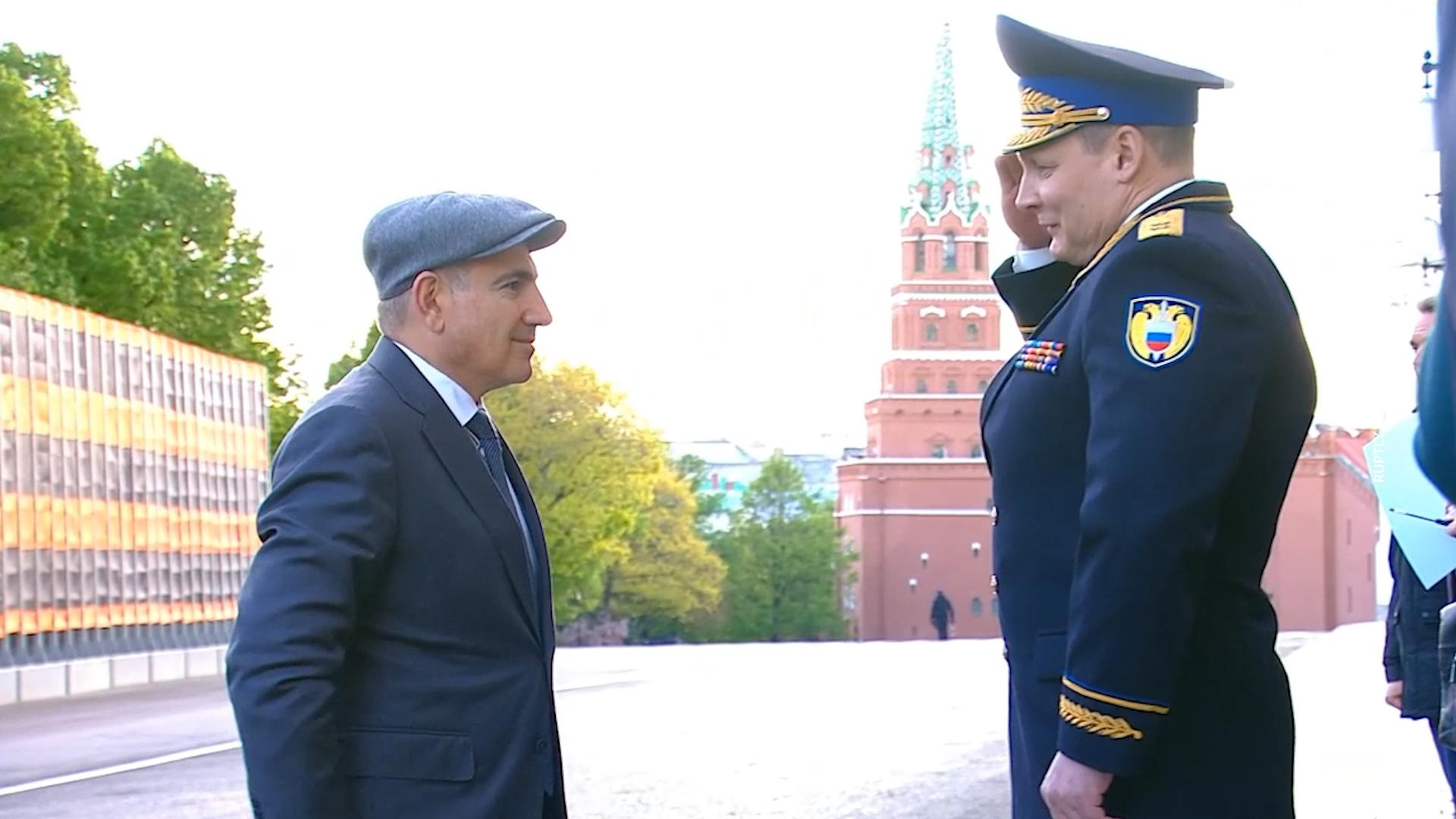 Путин поднял тост на встрече с главами иностранных делегаций. Видео