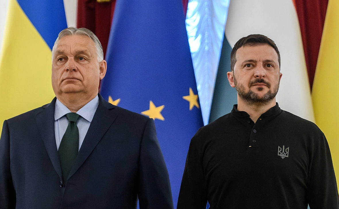 paparazzza / Shutterstock