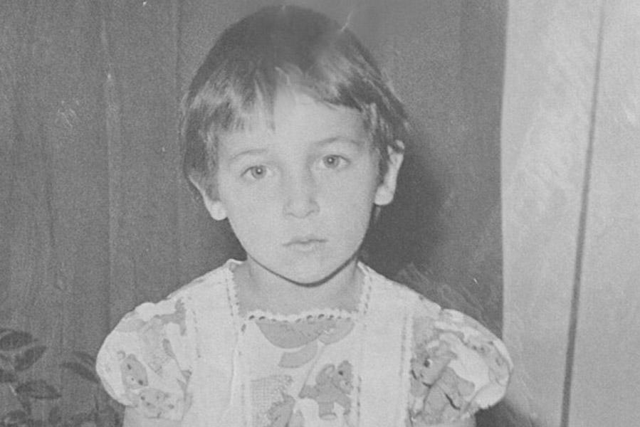 Алсу в детстве, 1988 год