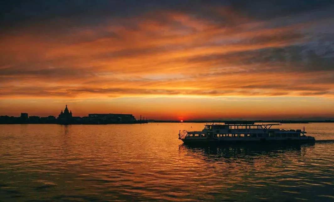 Дима Четыре 