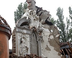 Землетрясение на севере Италии: минимум шесть человек погибли