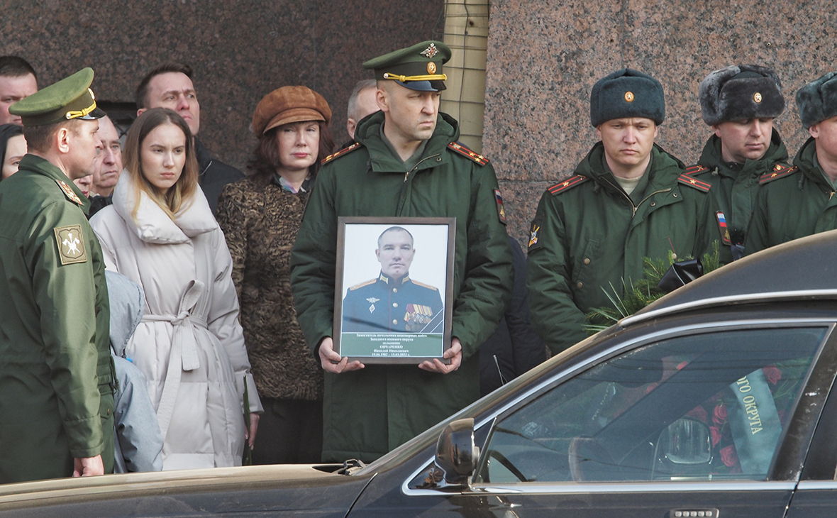 Списки полковников. Николай Овчаренко полковник. Овчаренко Николай Николаевич. Полковник Овчаренко Николай Николаевич. Овчаренко полковник начальник инженерных войск Западного.