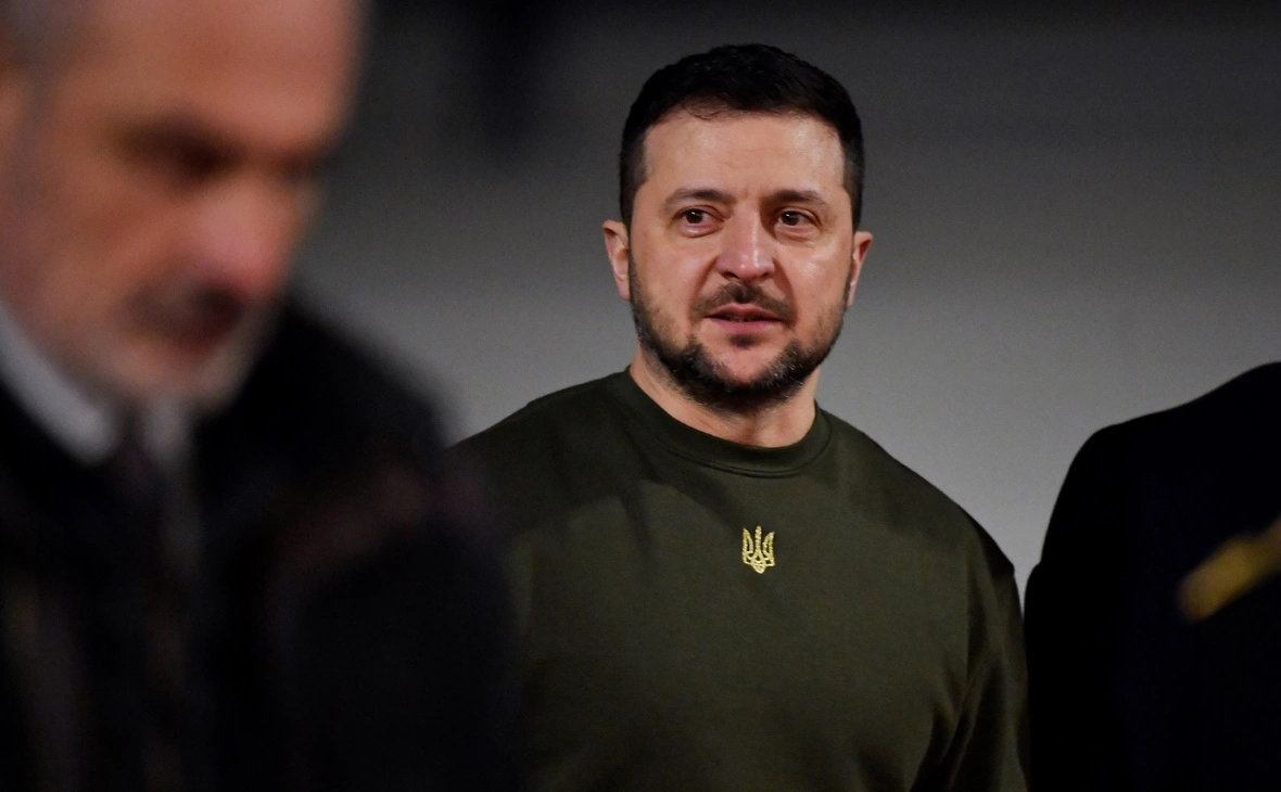 Julien de Rosa / EPA / ТАСС