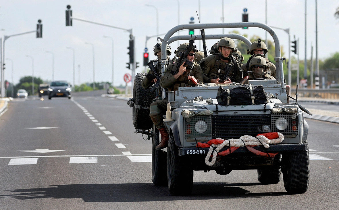 Ammar Awad / Reuters